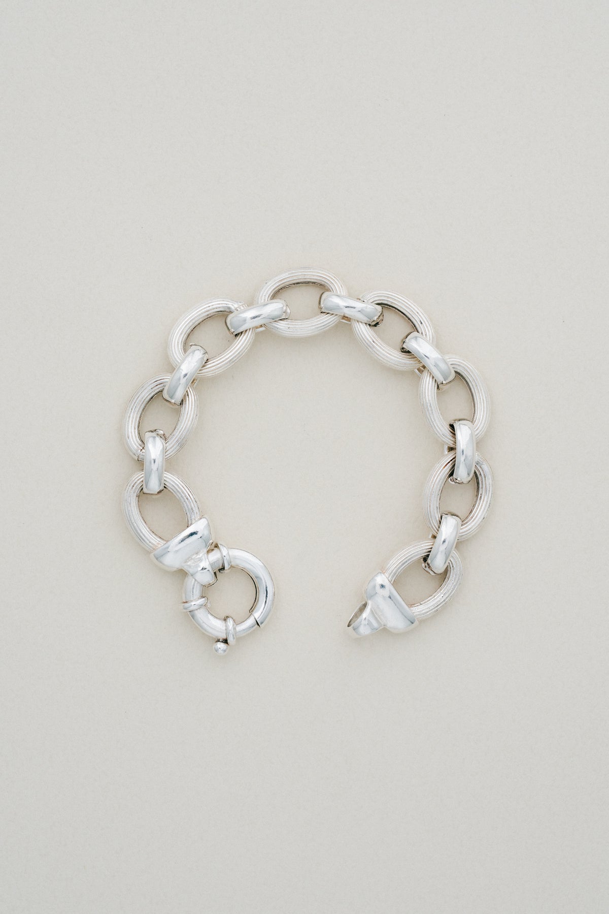 Grooved Oval Link Silver Bracelet (UK)