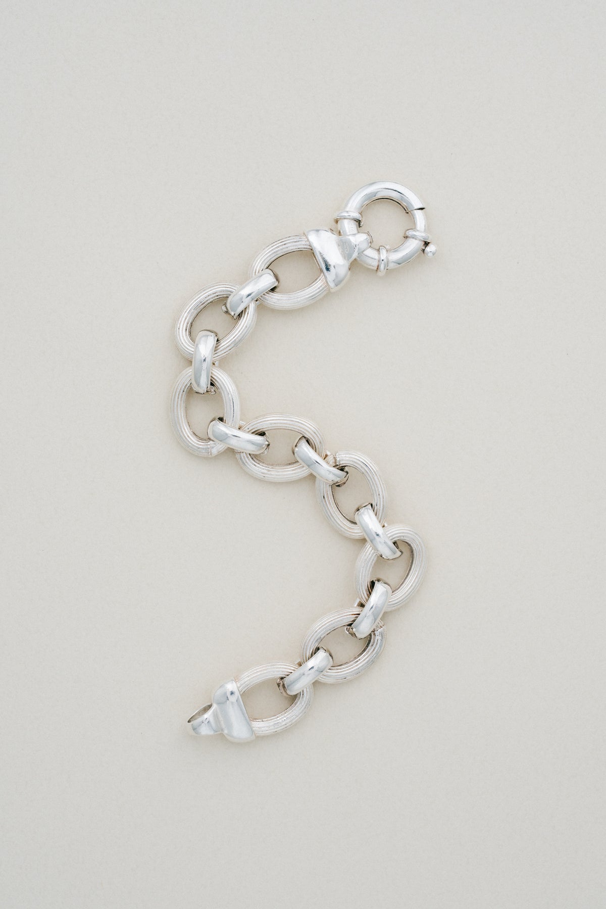 Grooved Oval Link Silver Bracelet (UK)
