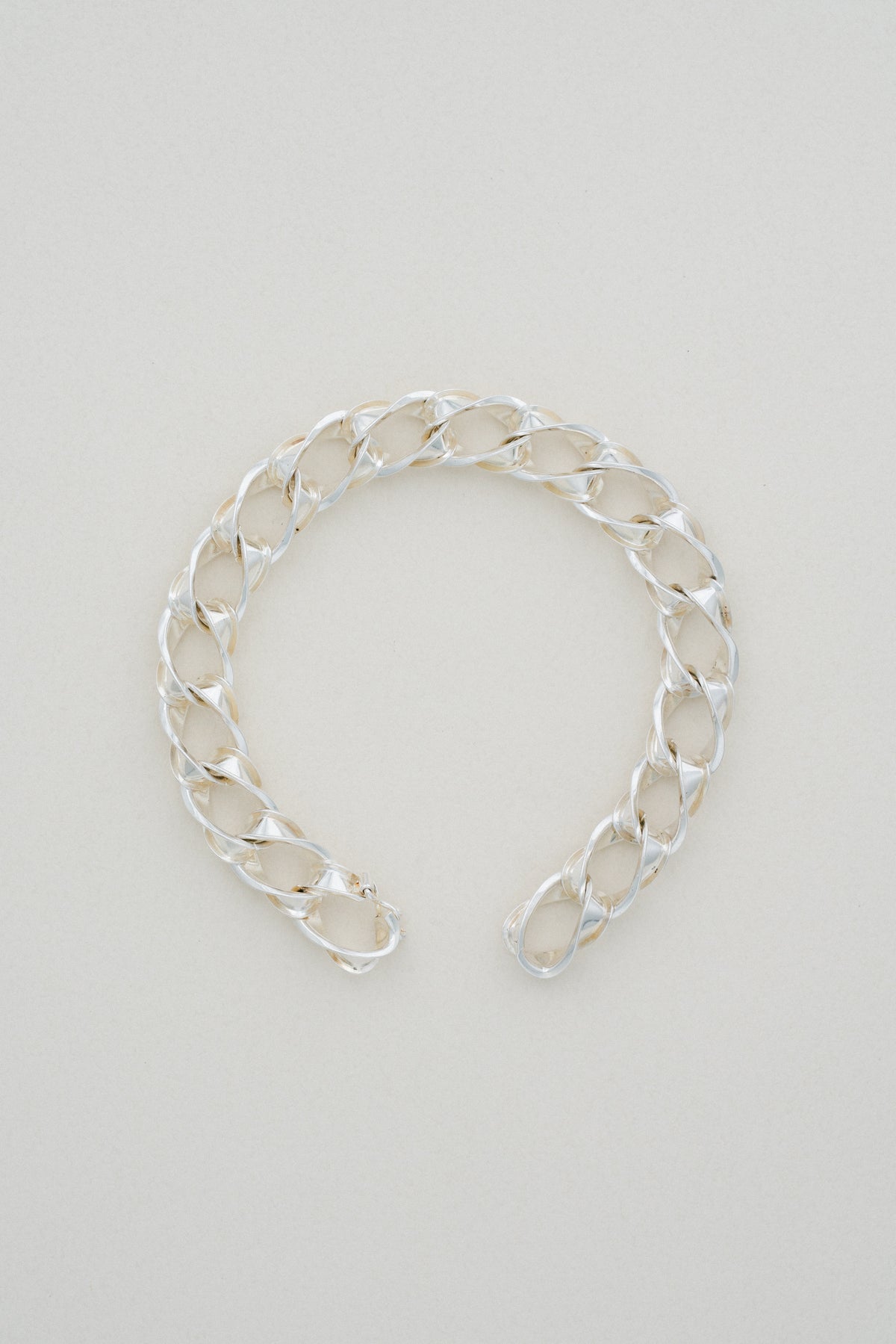 UNOAERRE｜Sculpted Link Silver Bracelet (Italy)