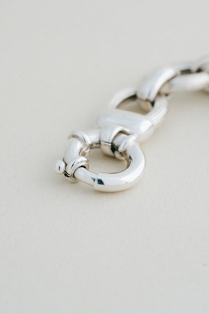 Grooved Oval Link Silver Bracelet (UK)