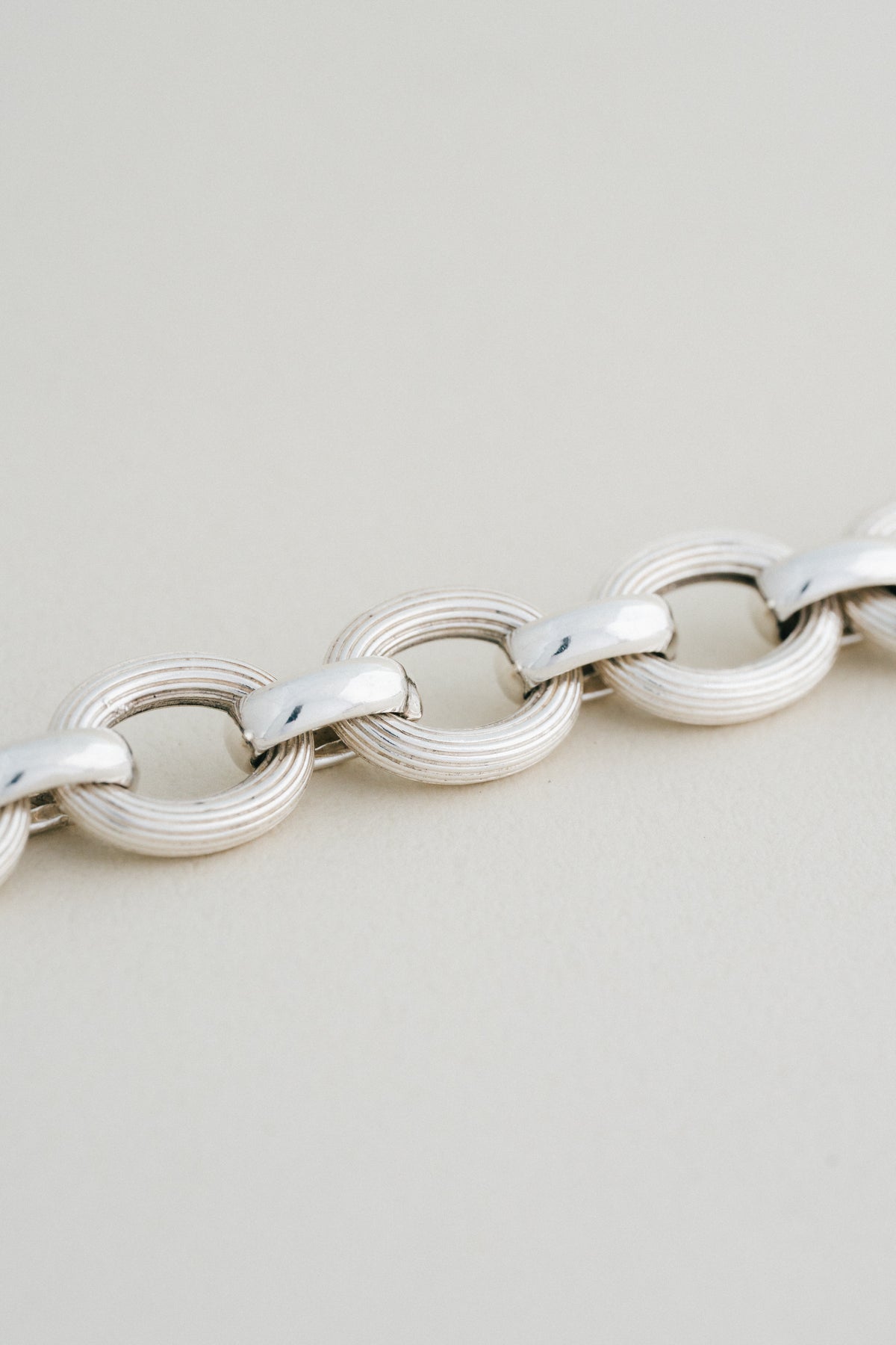Grooved Oval Link Silver Bracelet (UK)