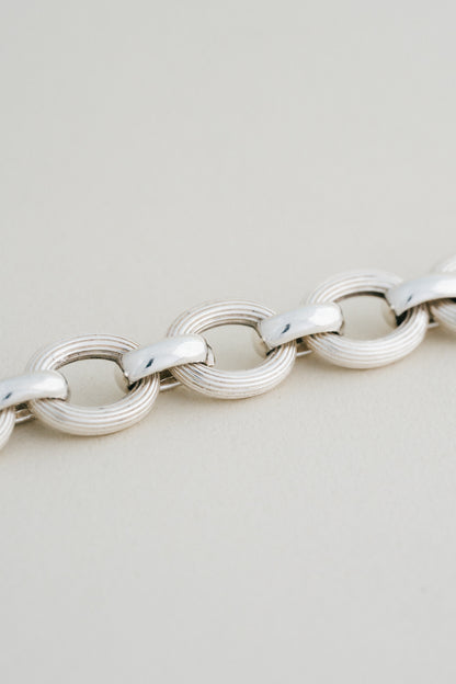 Grooved Oval Link Silver Bracelet (UK)