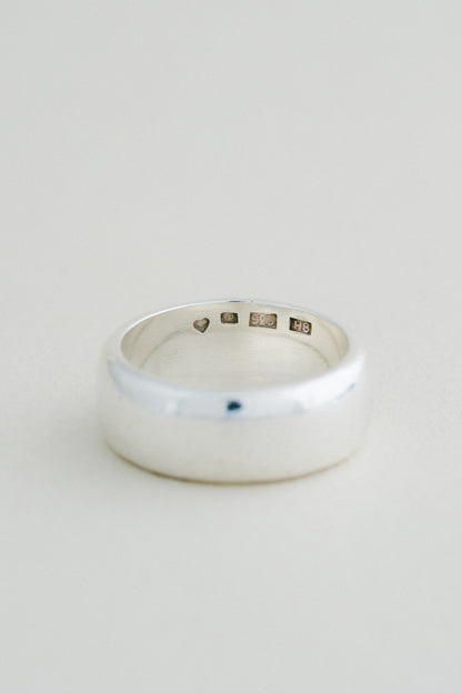 Ilmari Puhakka｜Domed Silver Ring (Finland)