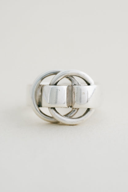 HERMÈS｜Deux Anneaux Ring (France)