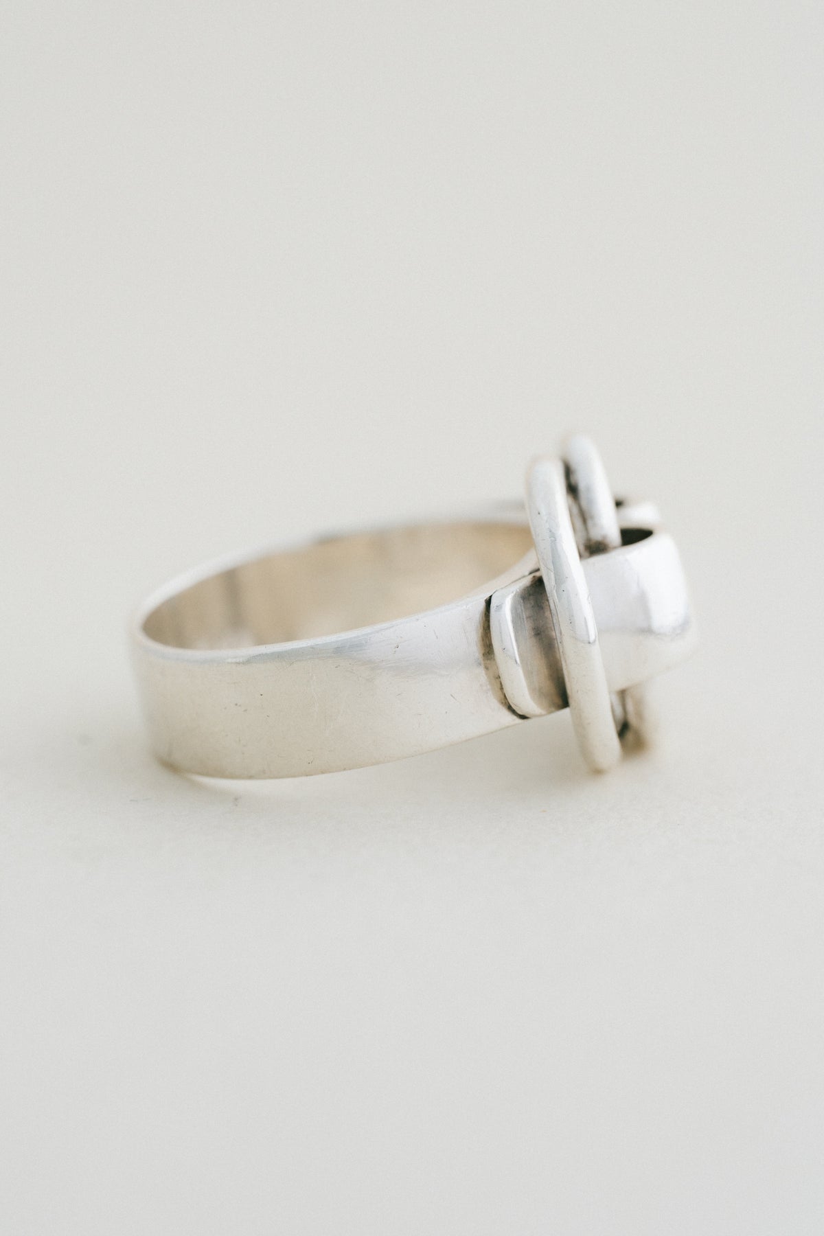 HERMÈS｜Deux Anneaux Ring (France)