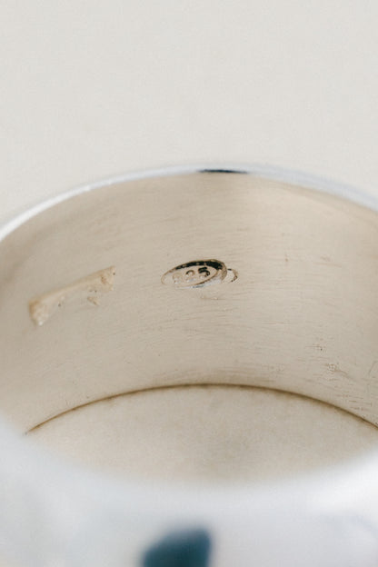 GUCCI｜Rounded Square Ring (Italy)