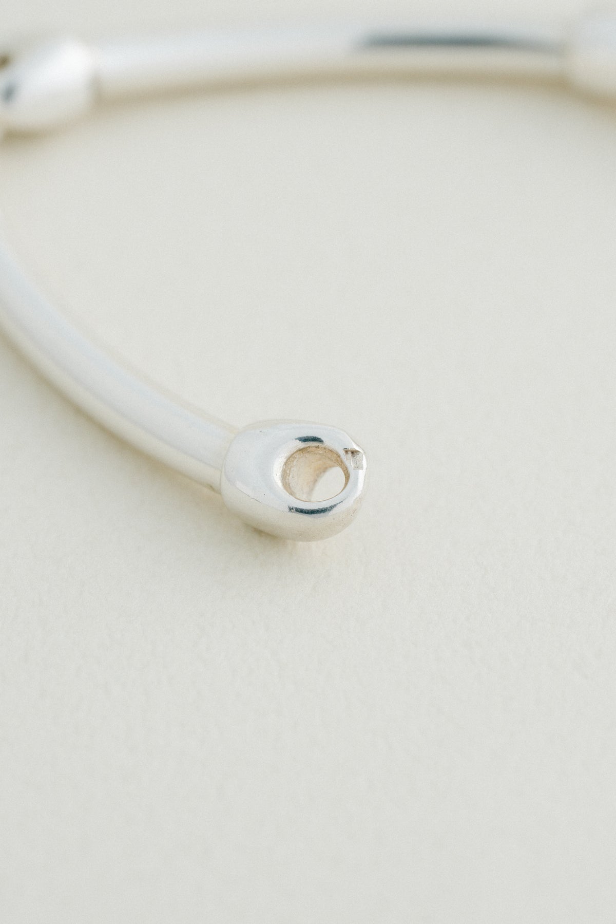 Curved Pipe Link Bracelet