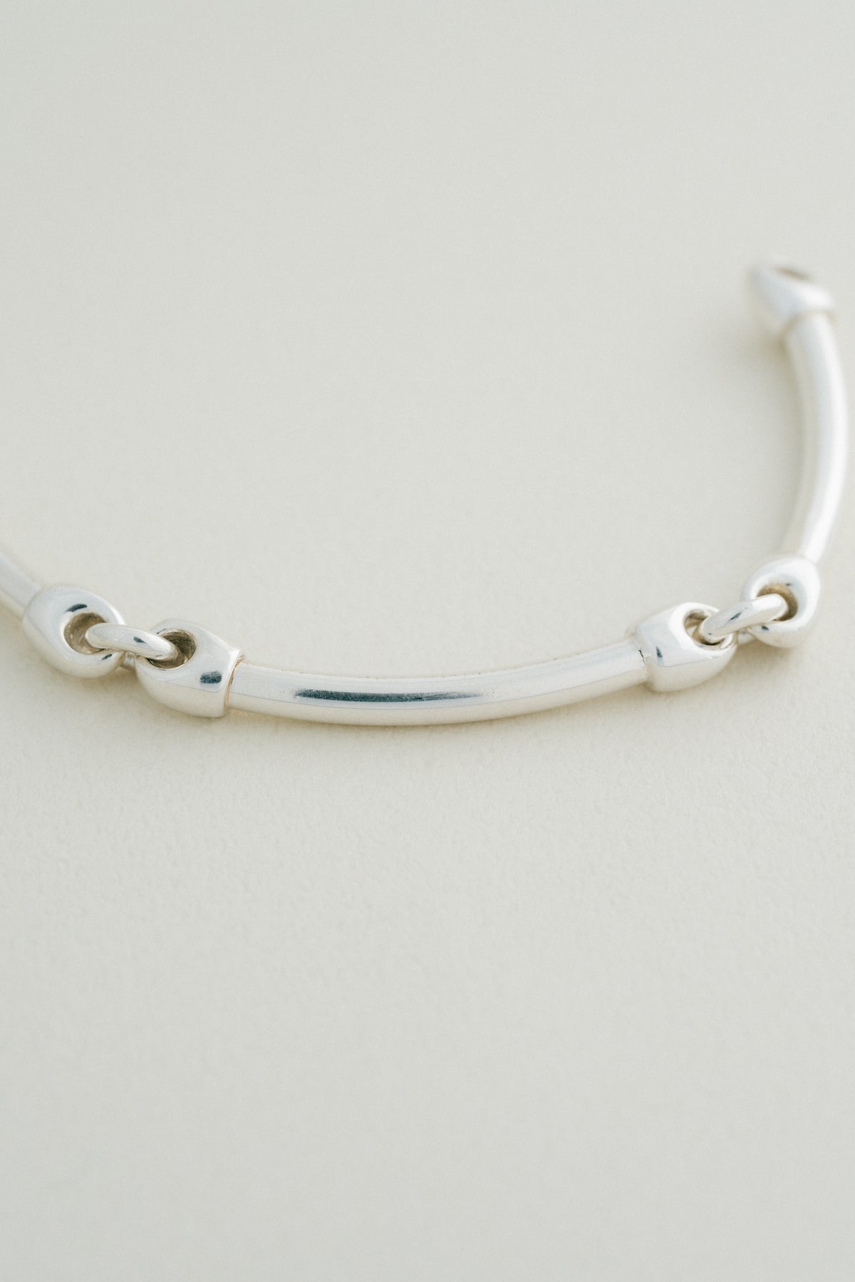 Curved Pipe Link Bracelet