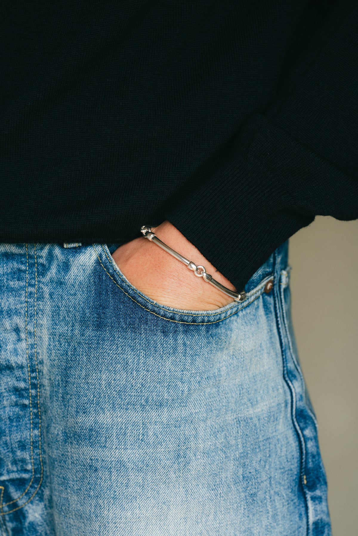 Curved Pipe Link Bracelet