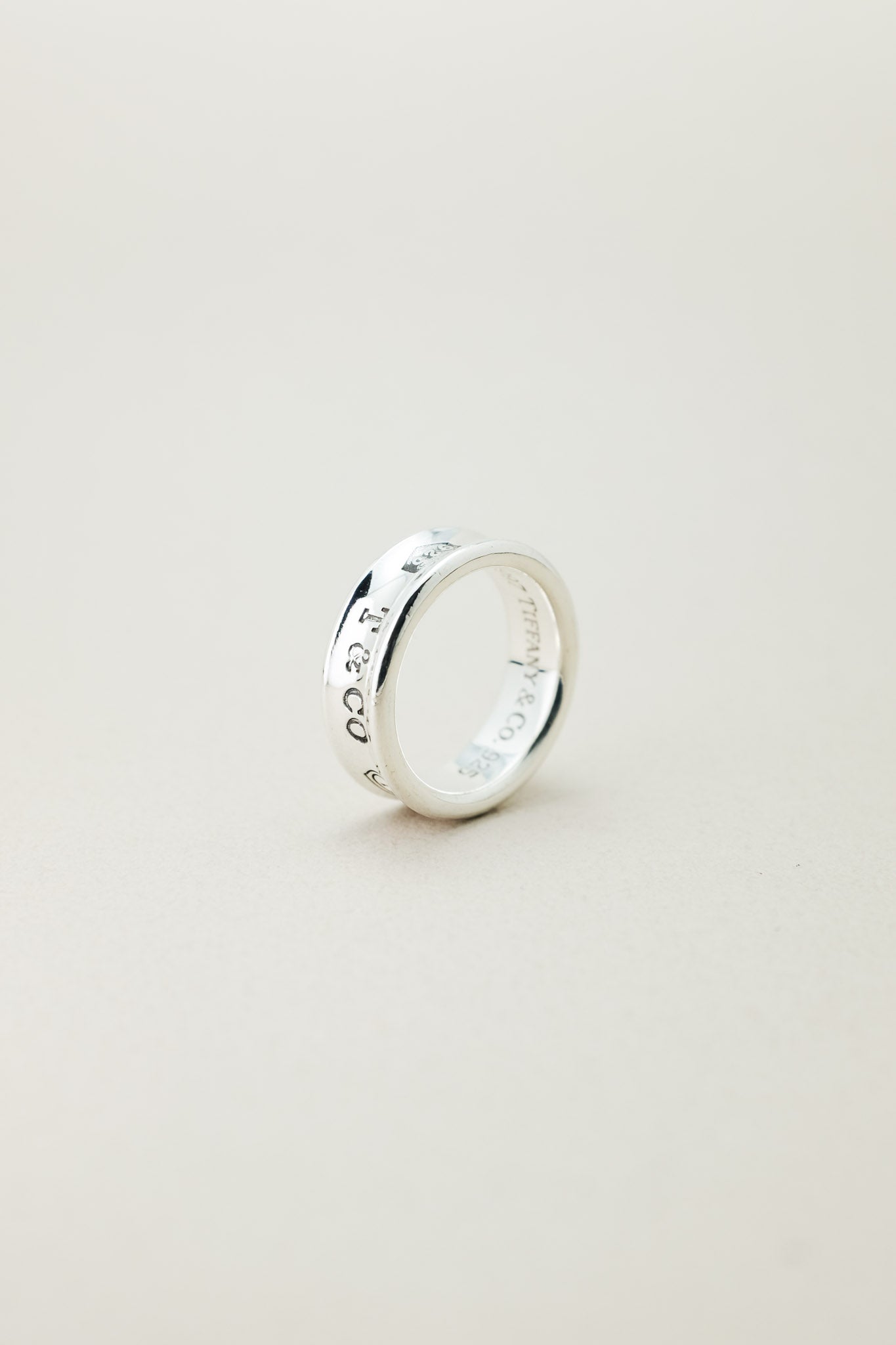 Tiffany & Co.｜1837 Ring
