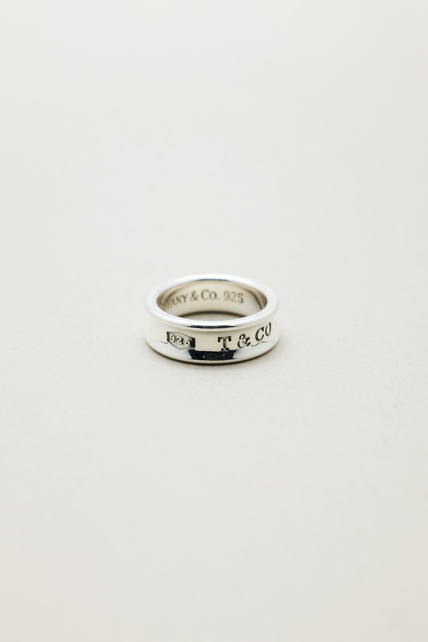 Tiffany & Co.｜1837 Ring