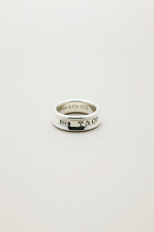 Tiffany & Co.｜1837 Ring