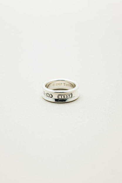 Tiffany & Co.｜1837 Ring