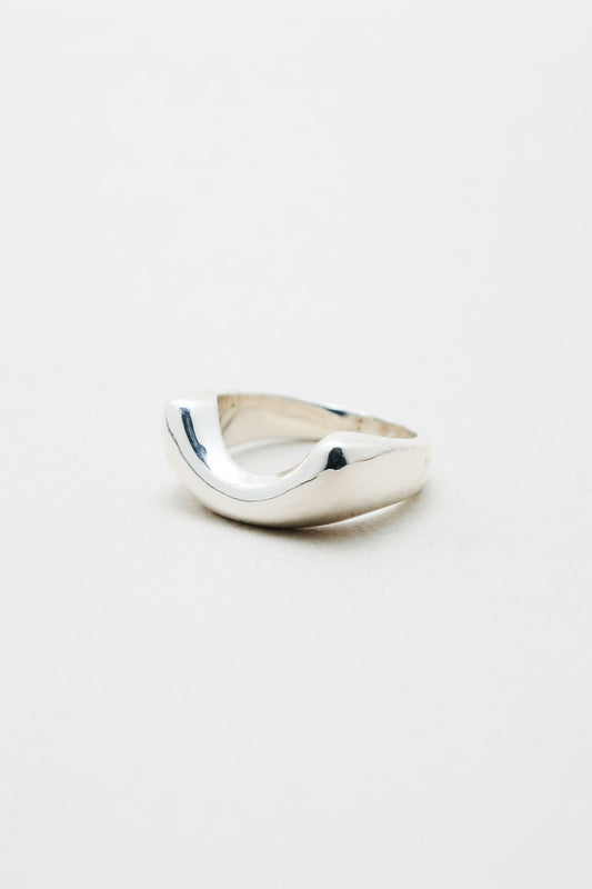 Curved Band Ring