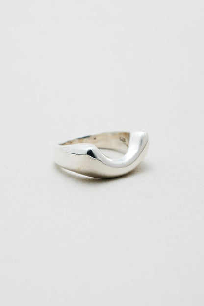 Curved Band Ring